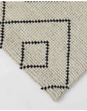 Weave Rug | Makalu | Feather | Wool | The Pot Project